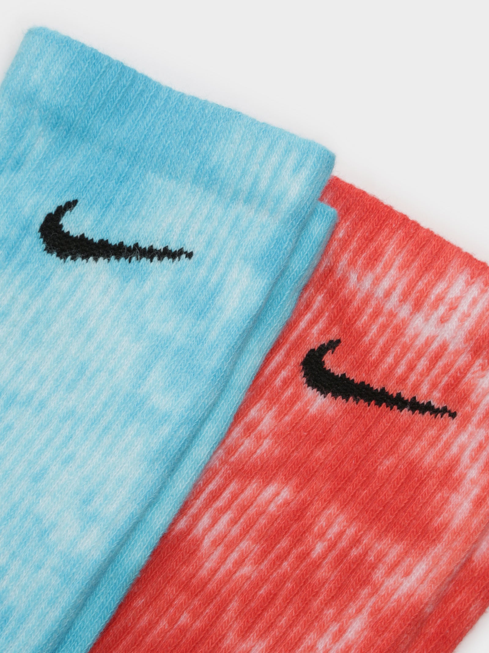 2 Pairs of Everyday Cushioned Crew Socks in Blue & Red Tie-Dye