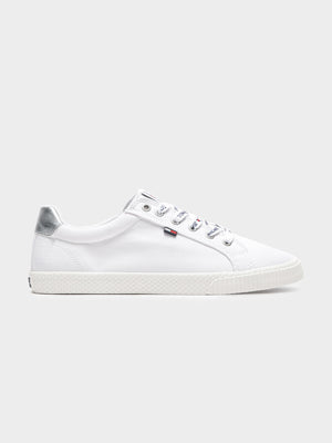 casual sneakers white