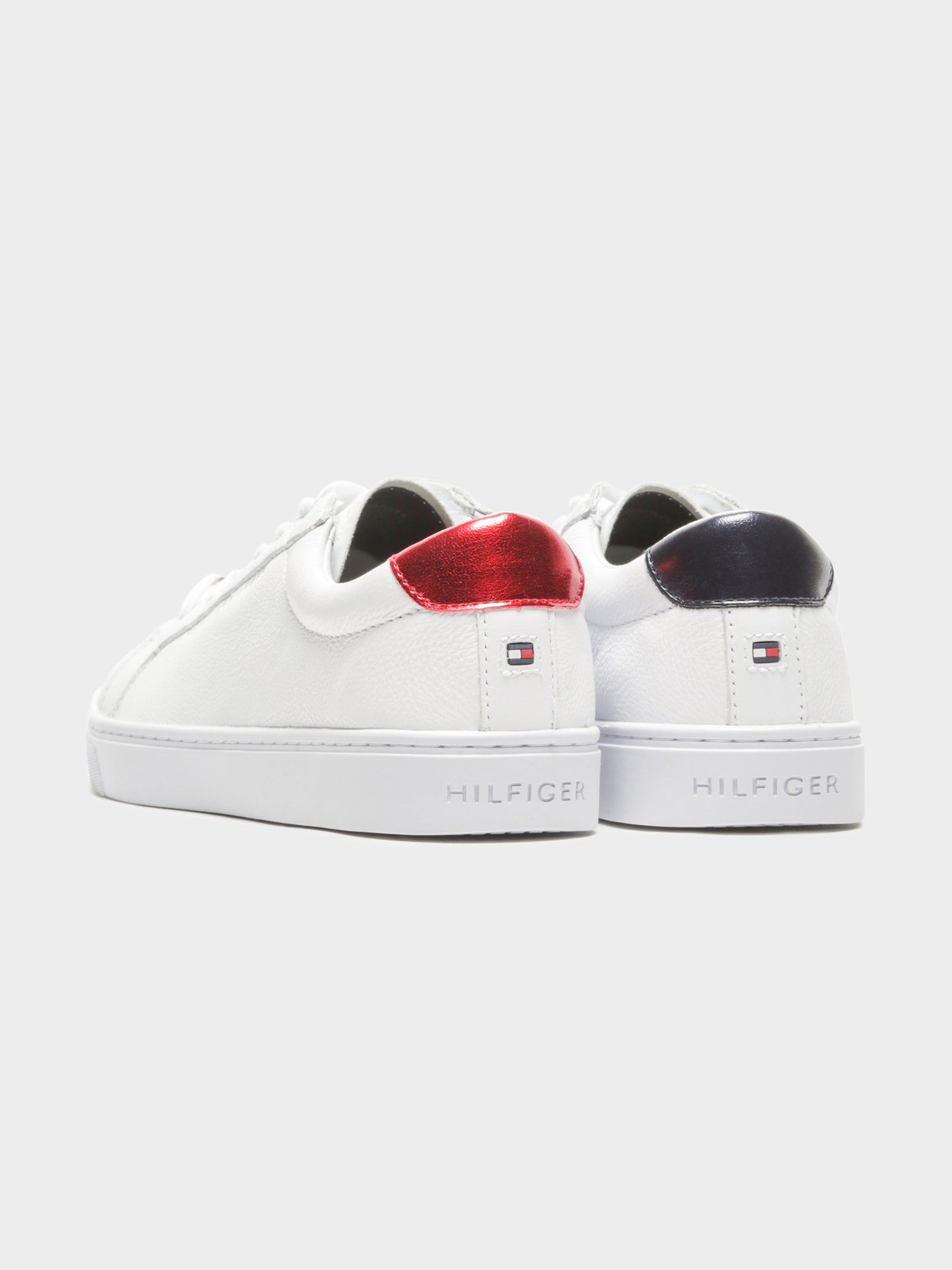 tommy hilfiger essential sneaker women's