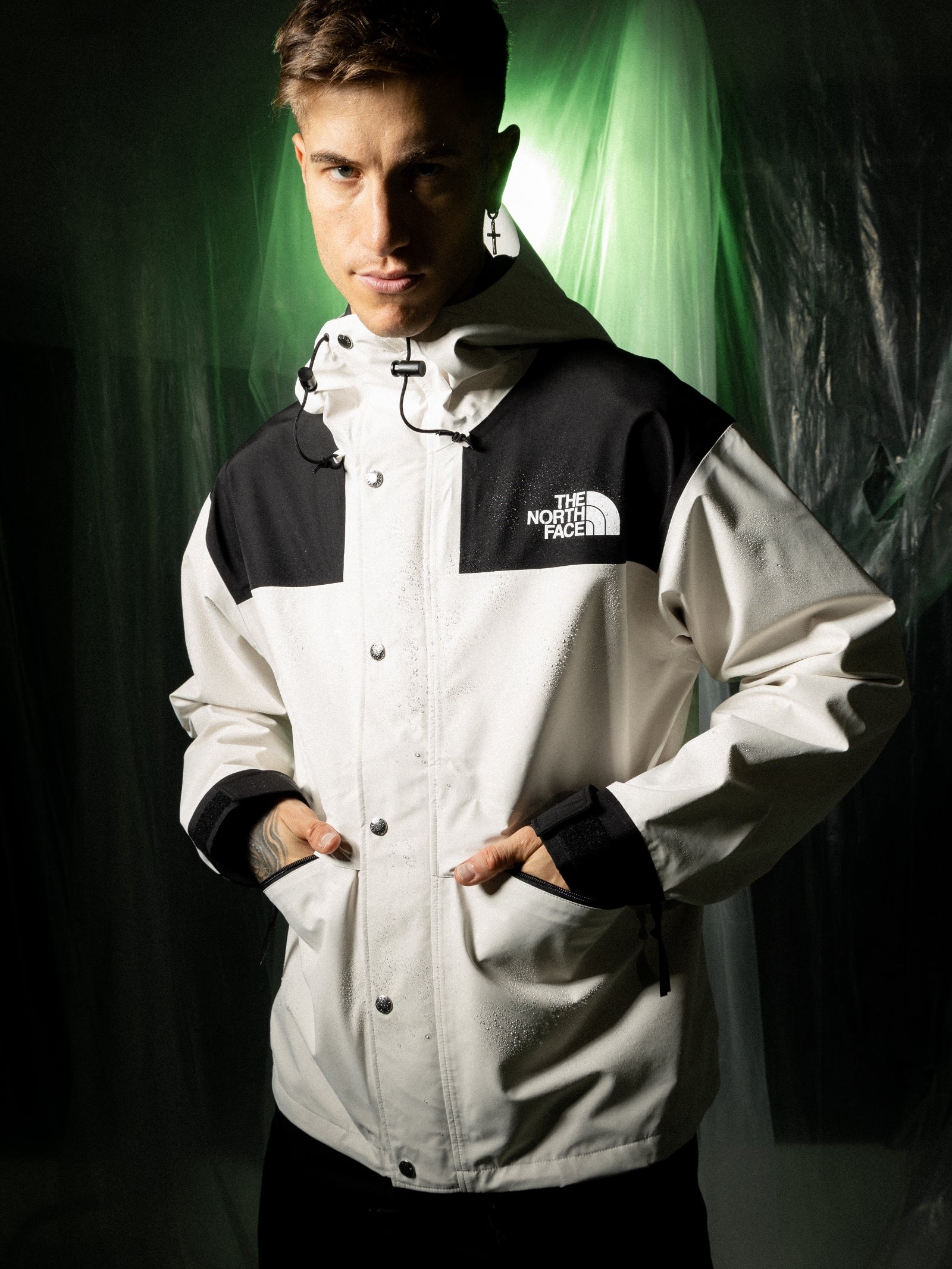 1986 Future Light Mountain Jacket in Gardenia White