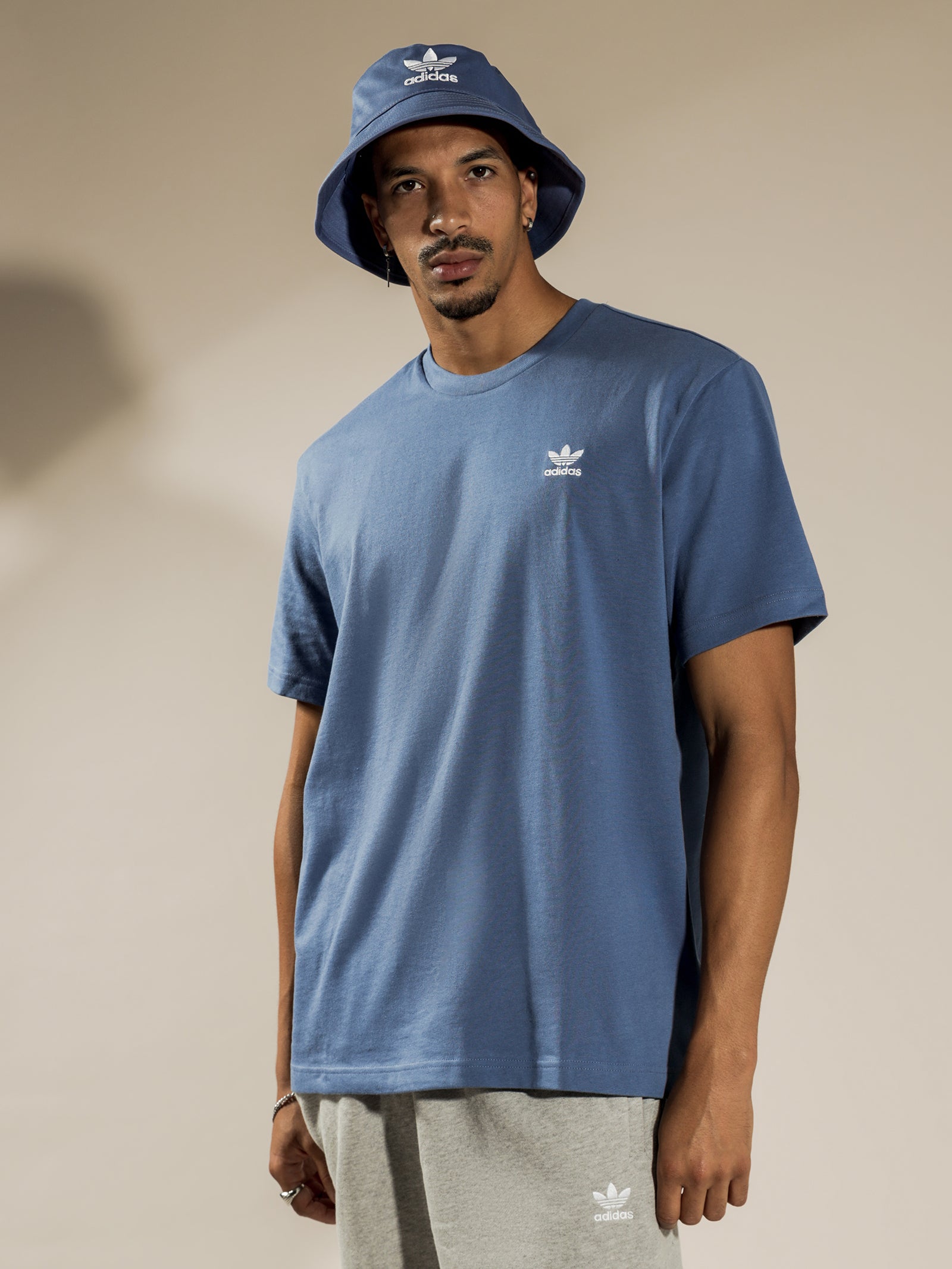 B+F Trefoil T-Shirt in Blue