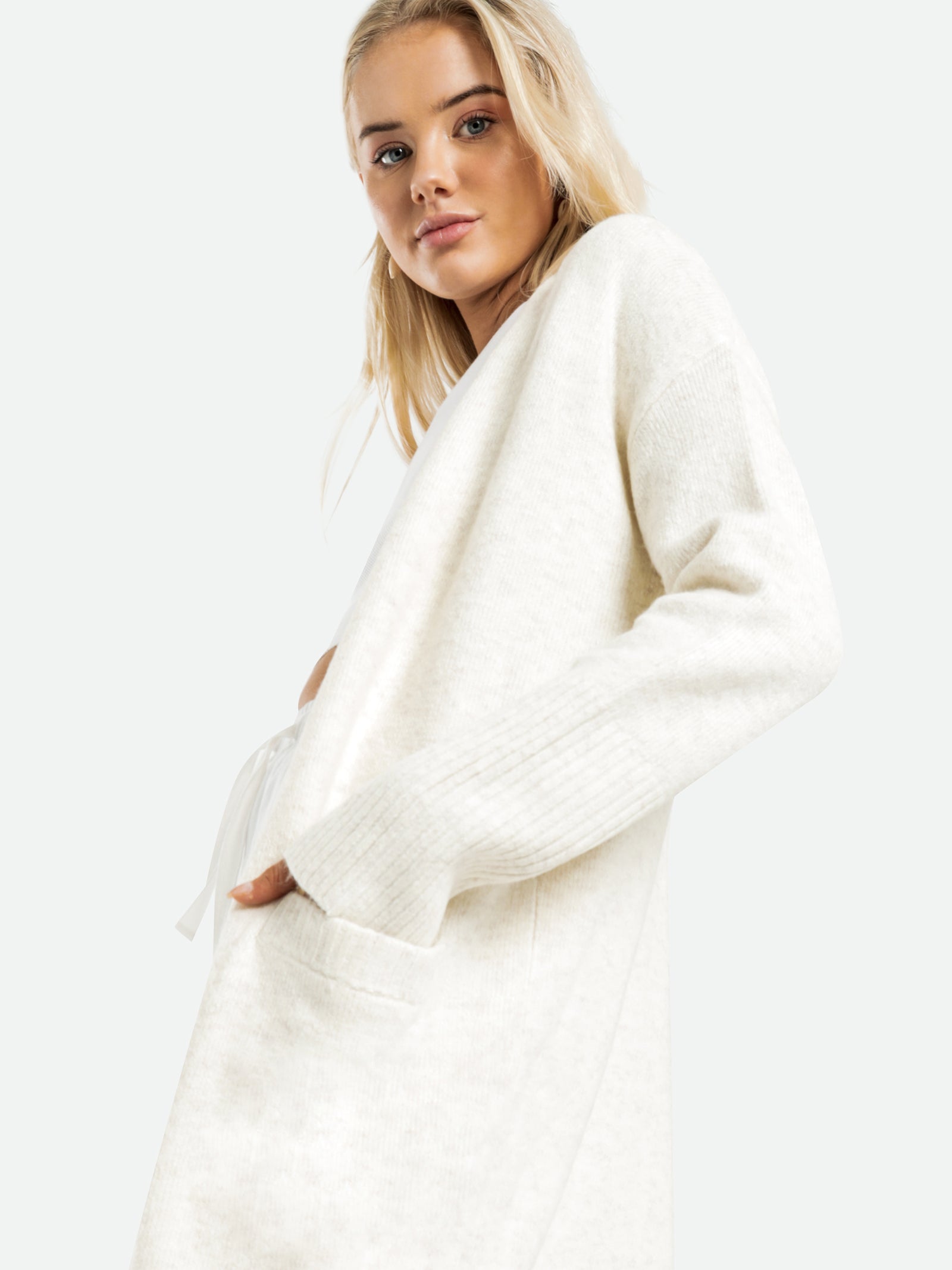 Avery Cardigan in Cream