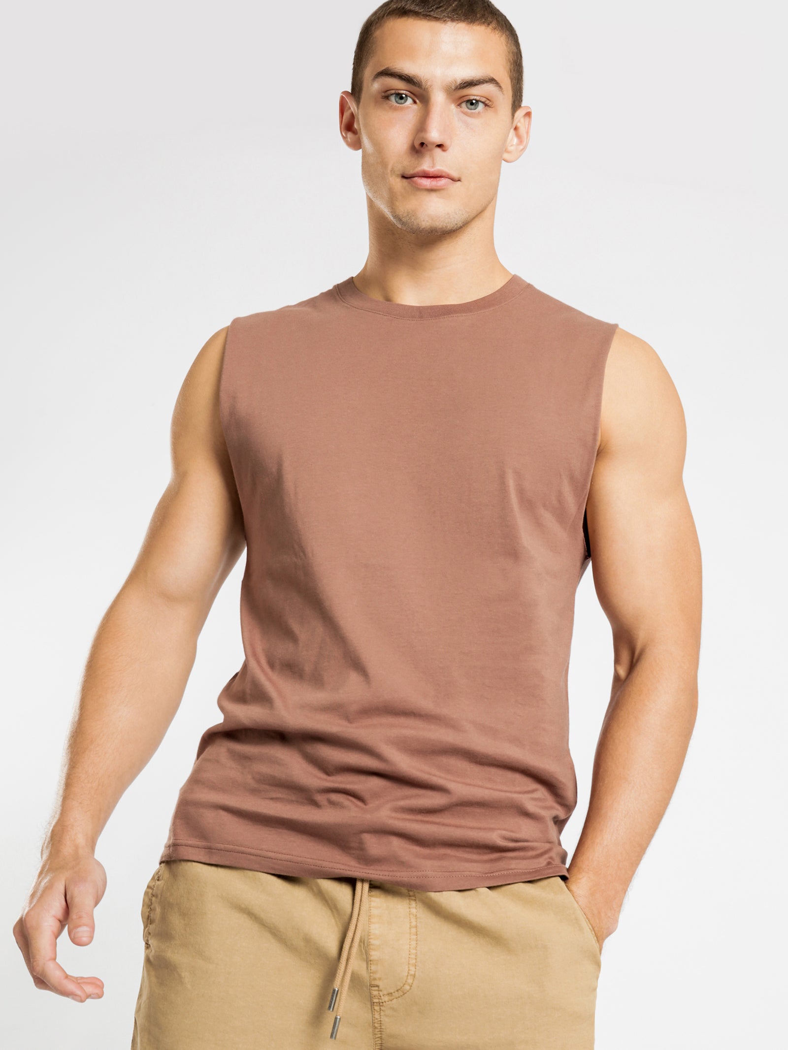 Basic Muscle Tank in Walnut