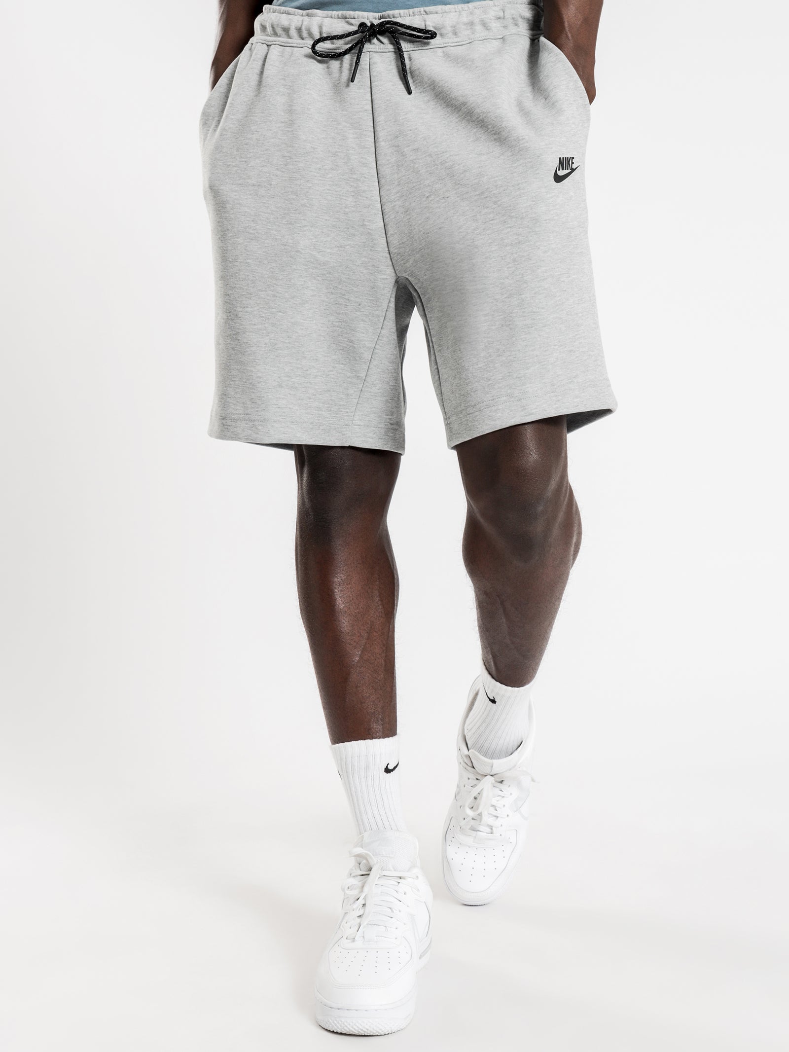 tech fleece shorts grey