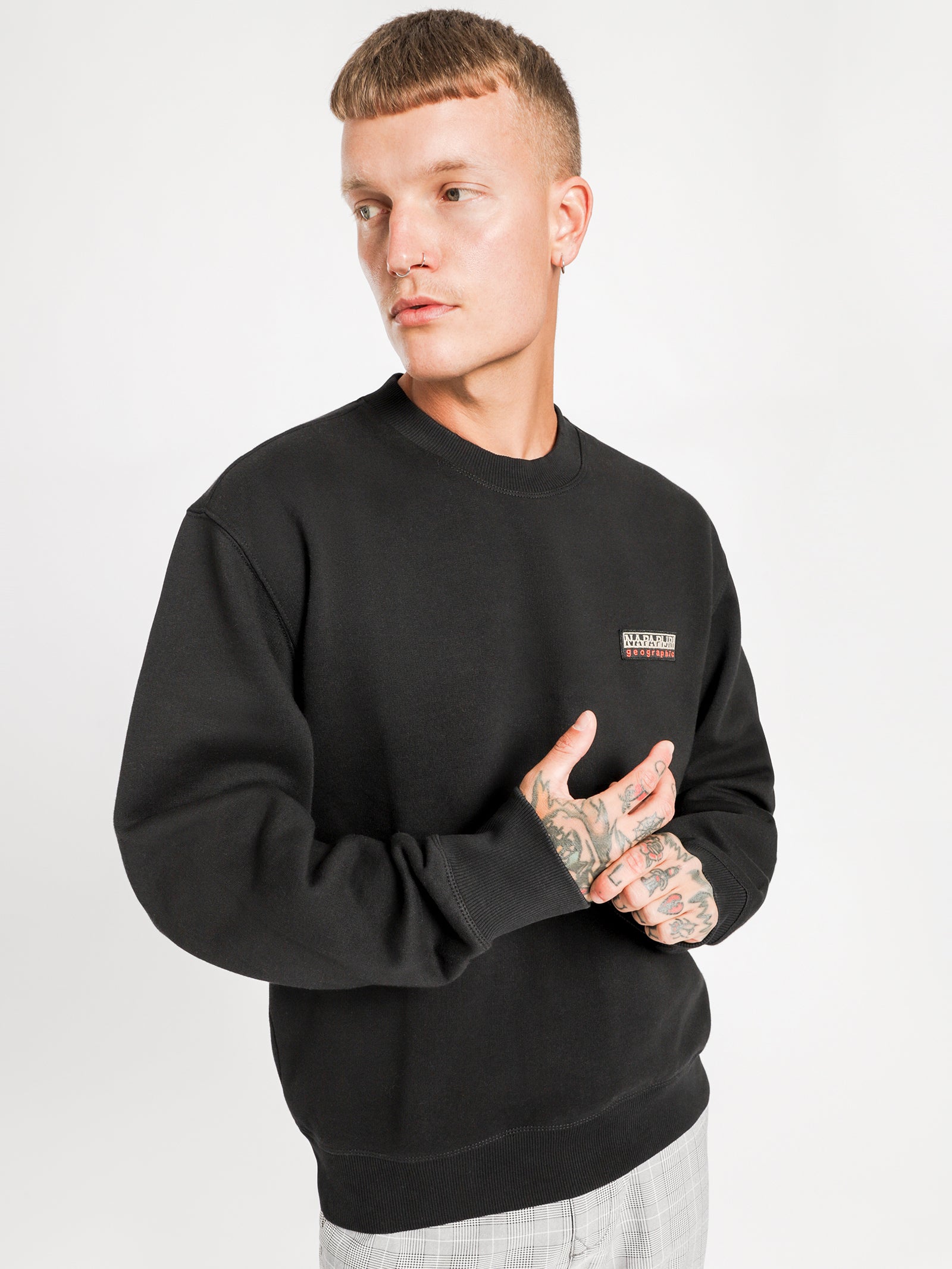 Base C Crew Sweater in Black