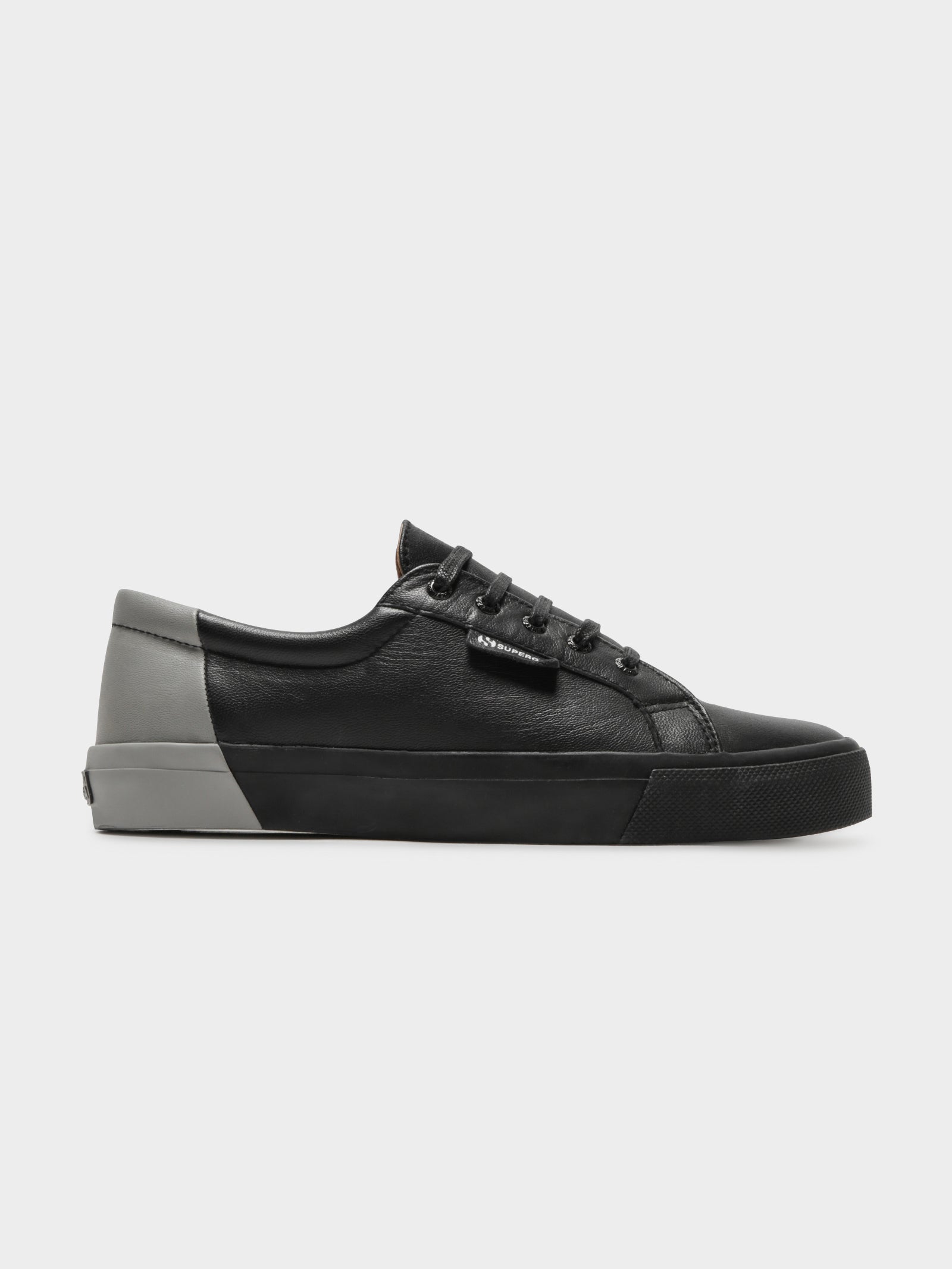 2804 Nappau Sneakers in Black - Glue Store