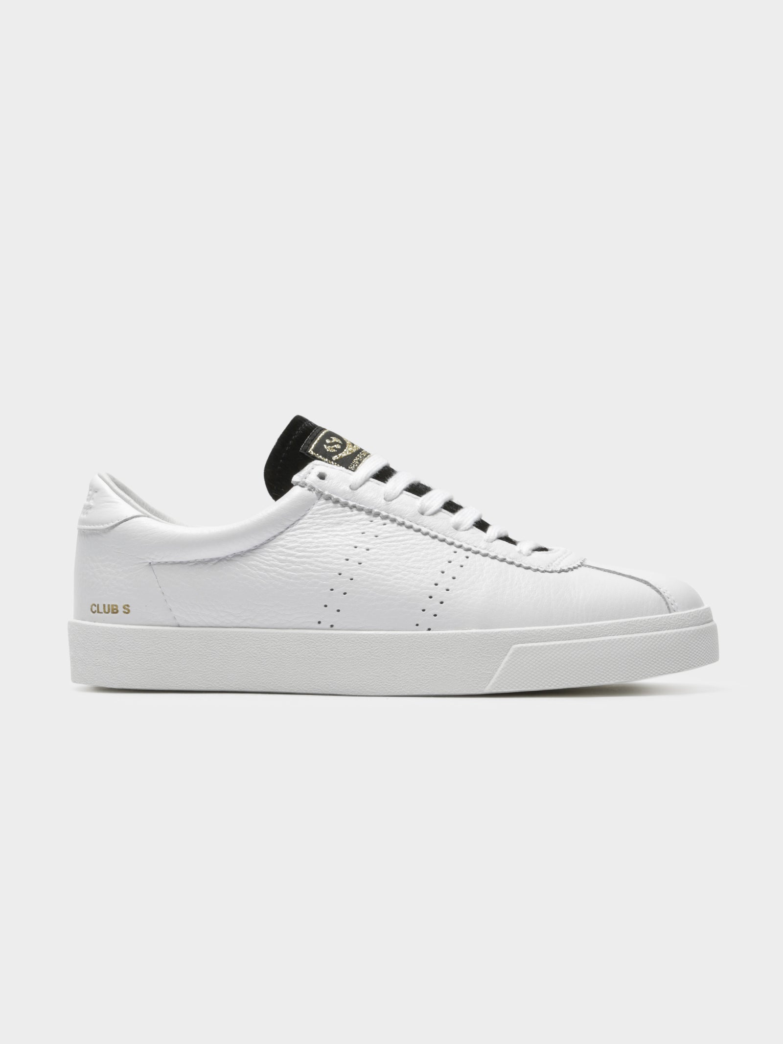 2843 Club Comfleauhorsew Sneakers in White & Black