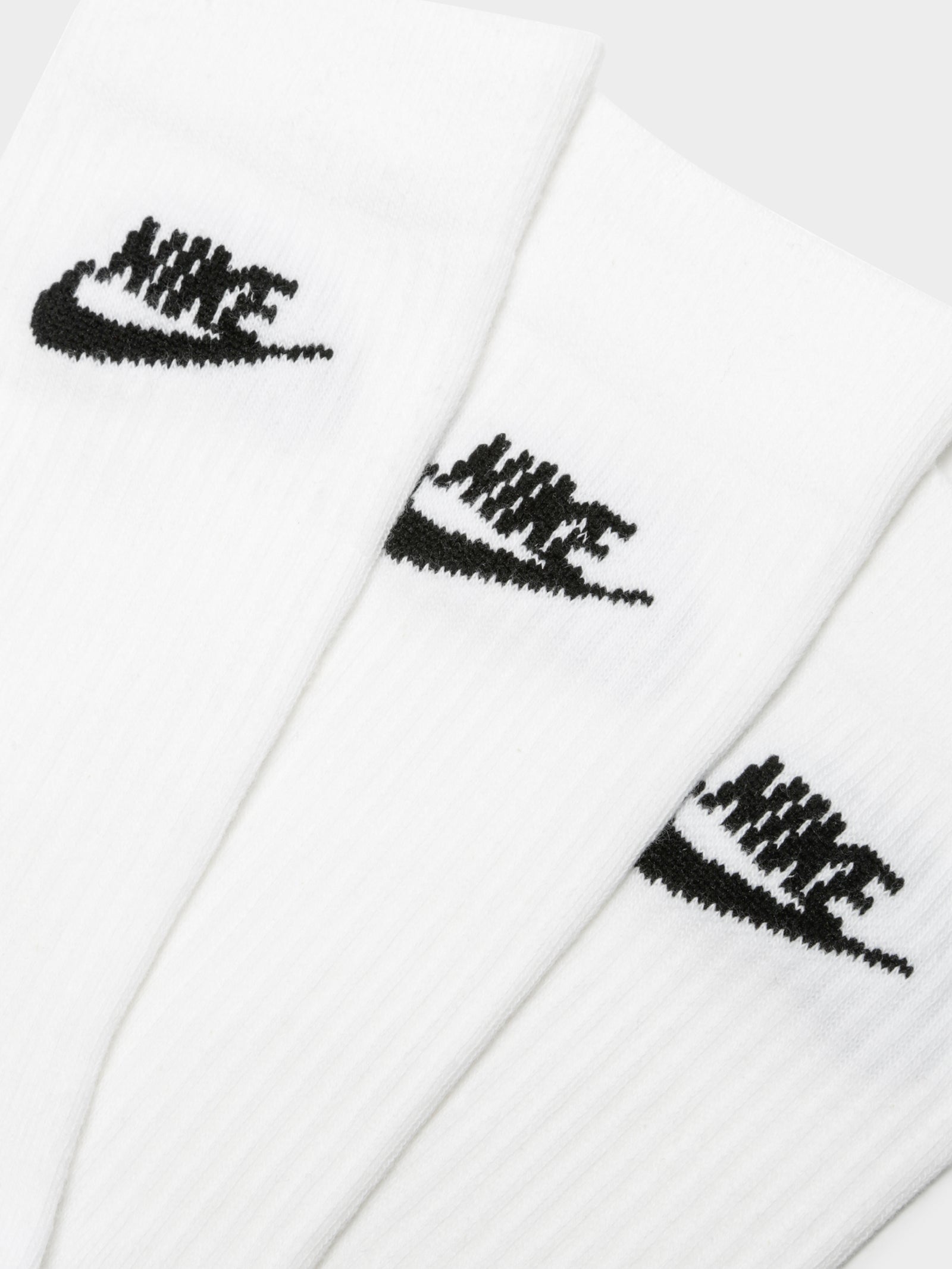 3 Pairs of Everyday Essential Crew Socks in White & Black