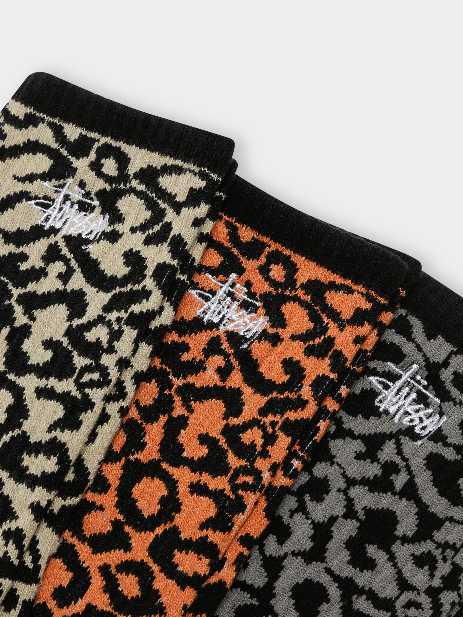 3 Pairs of Leopard Print Socks in Beige, Orange & Grey