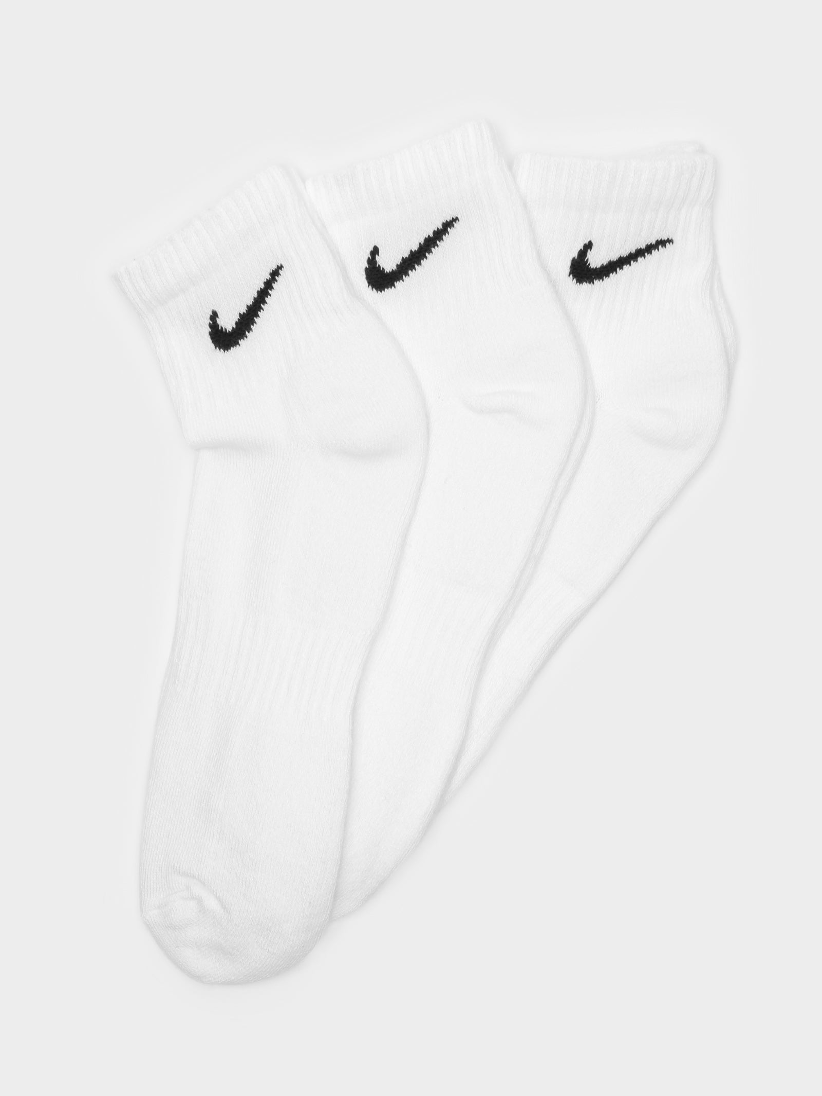 3 Pairs of Everyday Cushioned Ankle Socks in White & Black