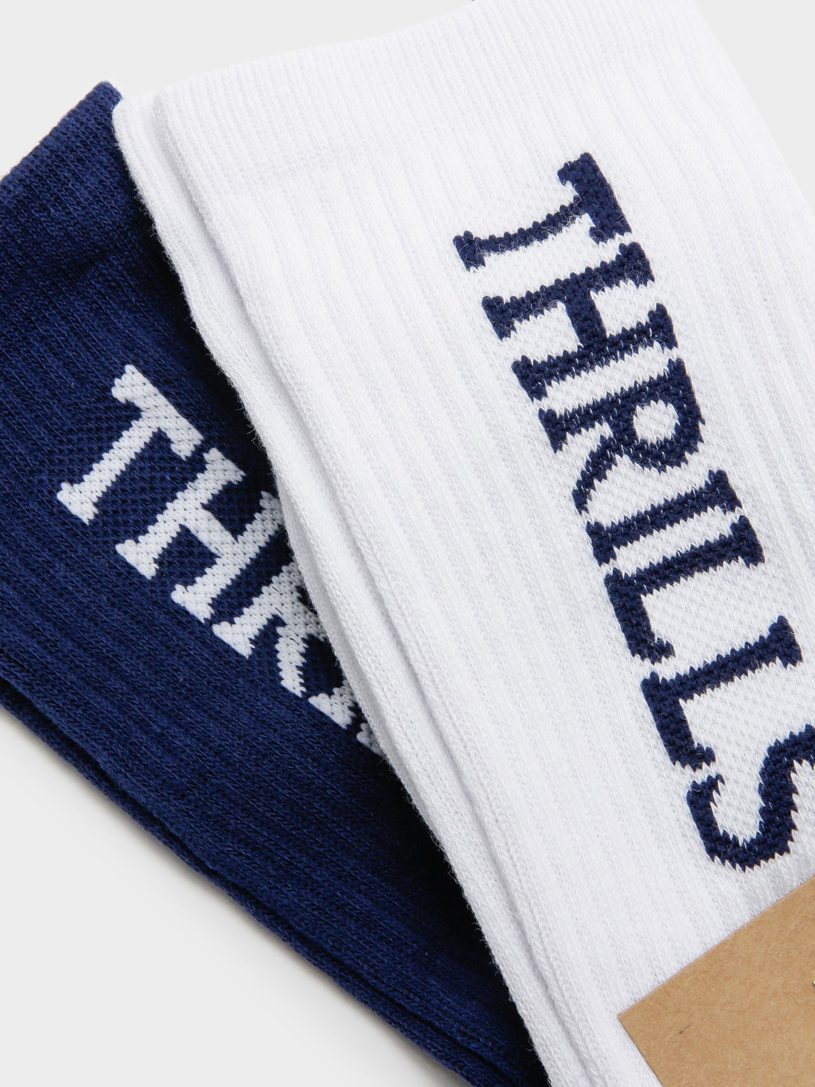 2 Pairs of Chariot Socks in White & Navy