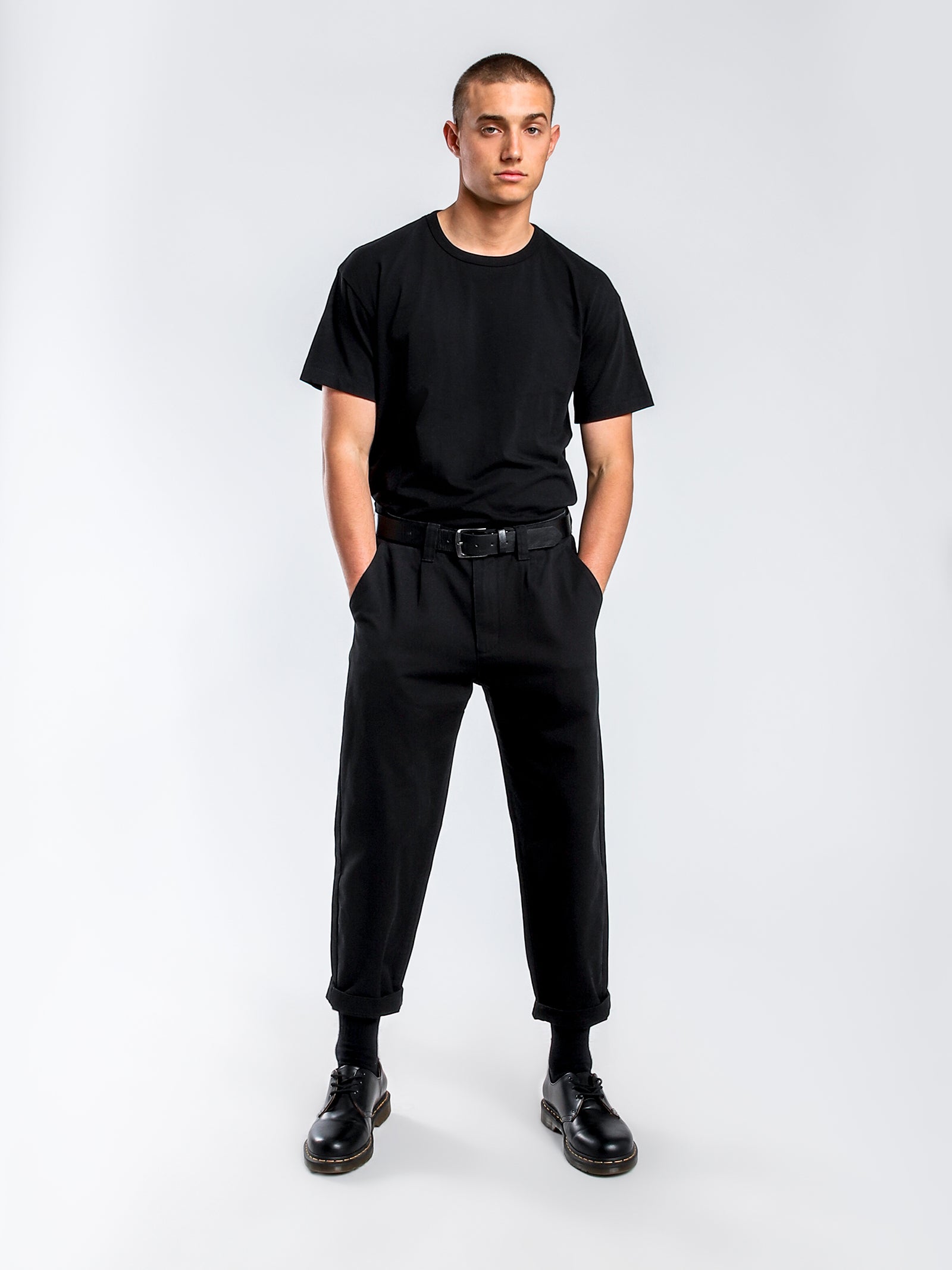 Beau Pleated Baggy Pants in Black