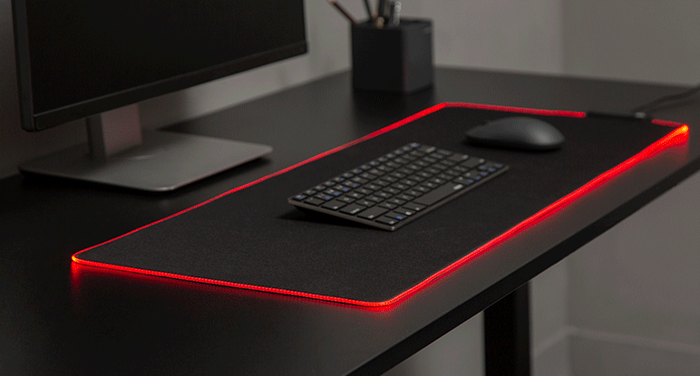 Desky LED Gaming Mouse Pad