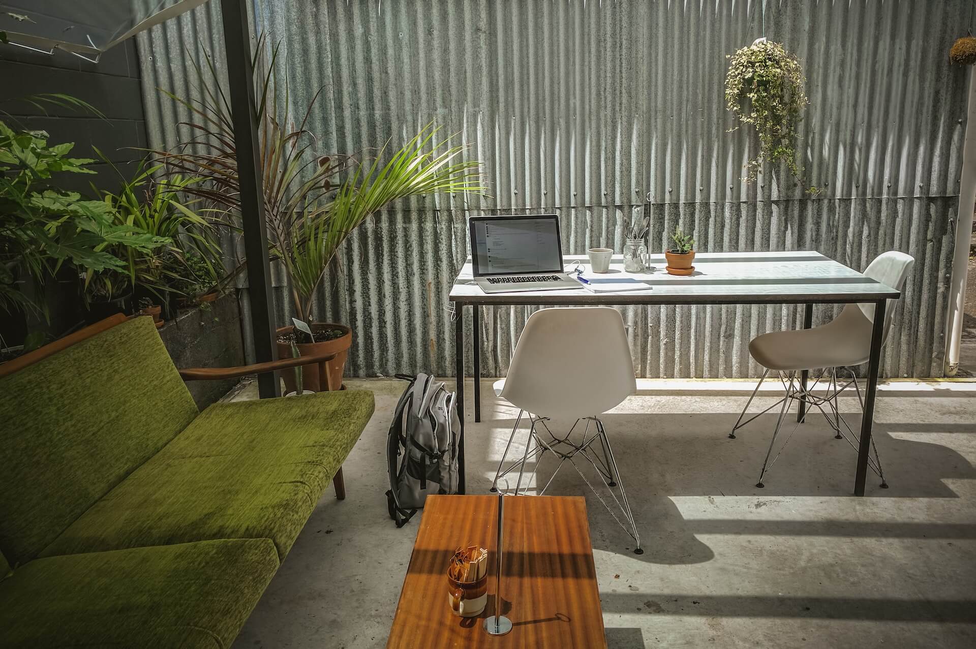 Outdoor office close to greenery
