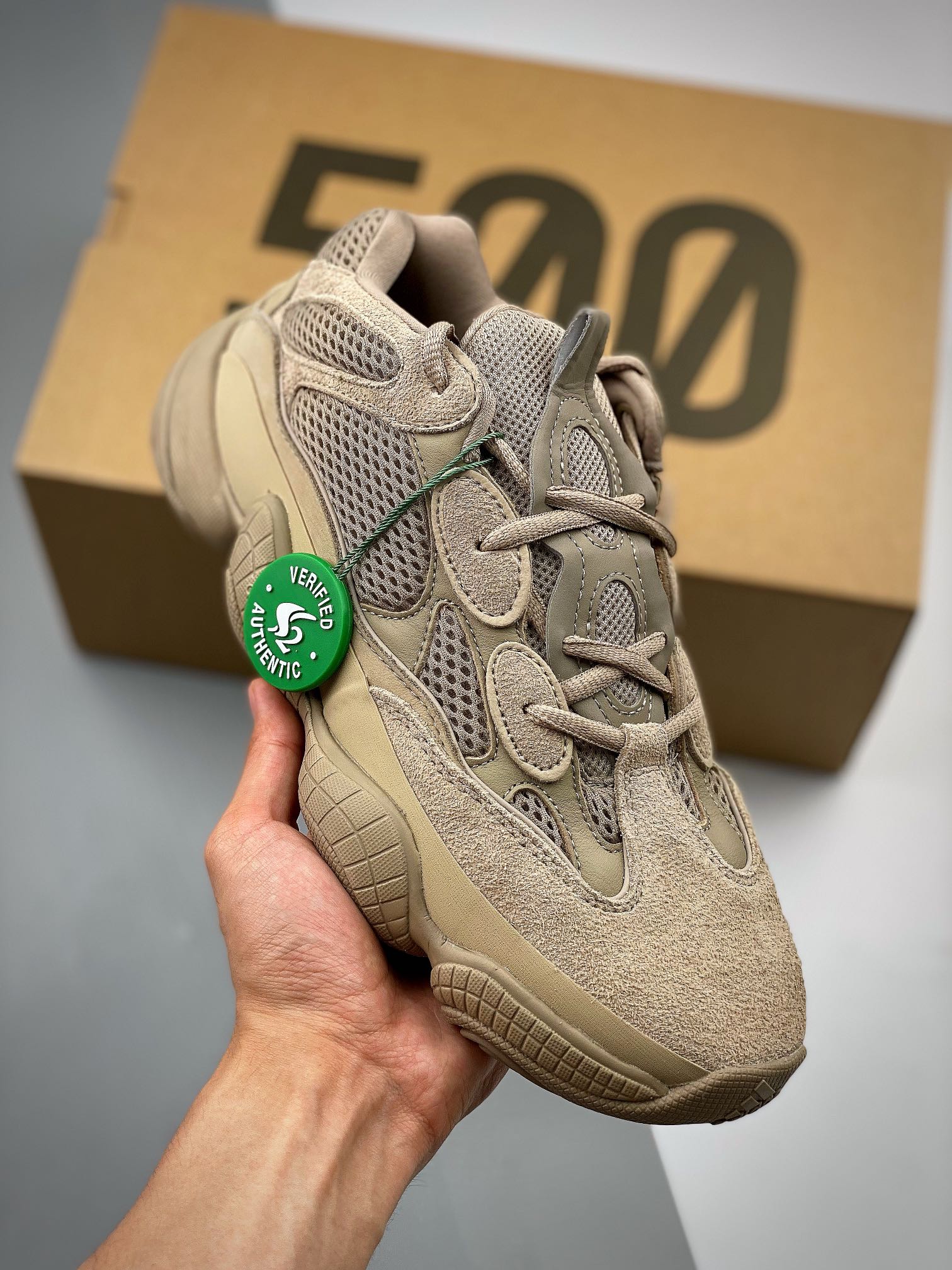 adidas yeezy taupe 500