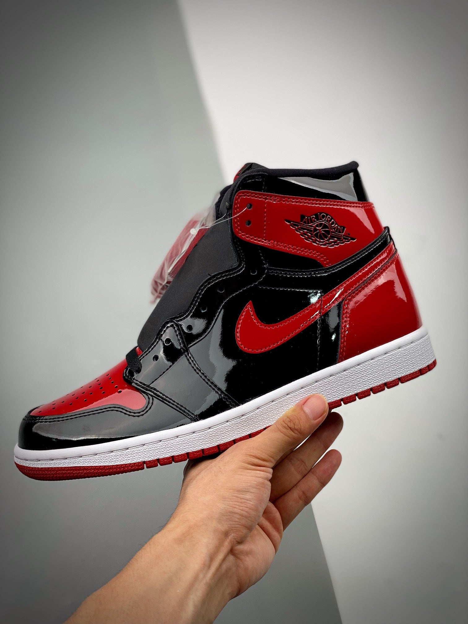 mens nike air jordan 1 retro high og bred patent