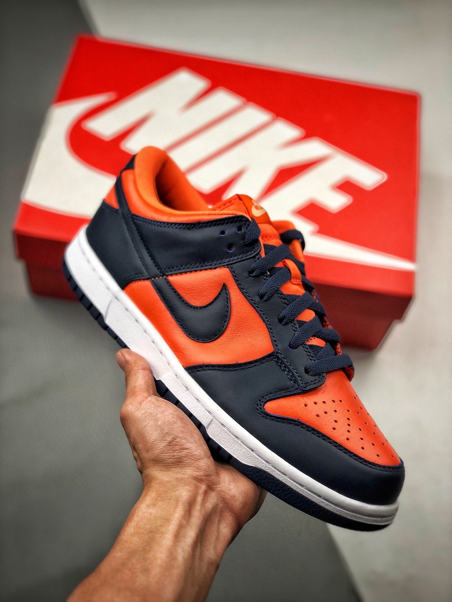 nike dunk low university orange marine