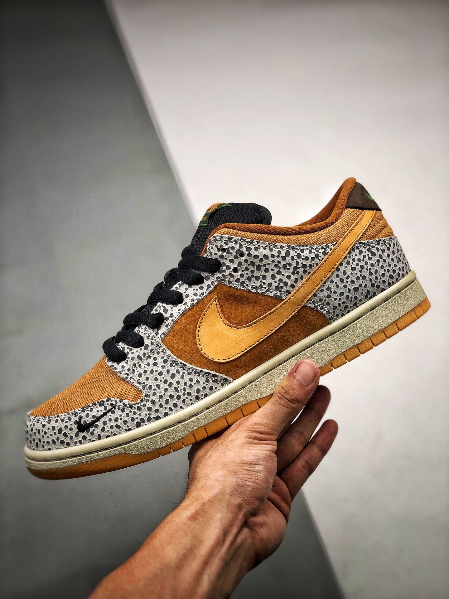 nike sb dunk safari