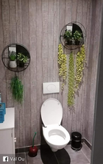 deco-toilette-plante-artificielle-tombante