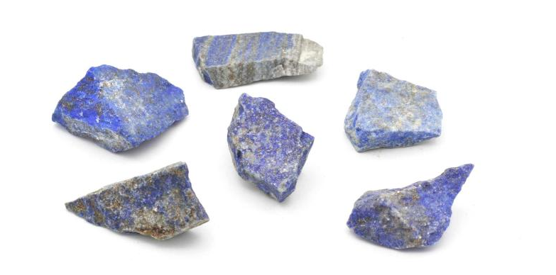 Le lapis-lazuli, une pierre prisée des plus anciennes civilisations