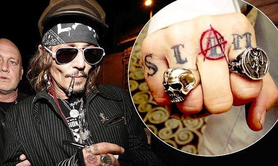 Bague Hollywood Vampires Johnny Depp : Style Vampiresque 3D-Chevaliere ROyale -