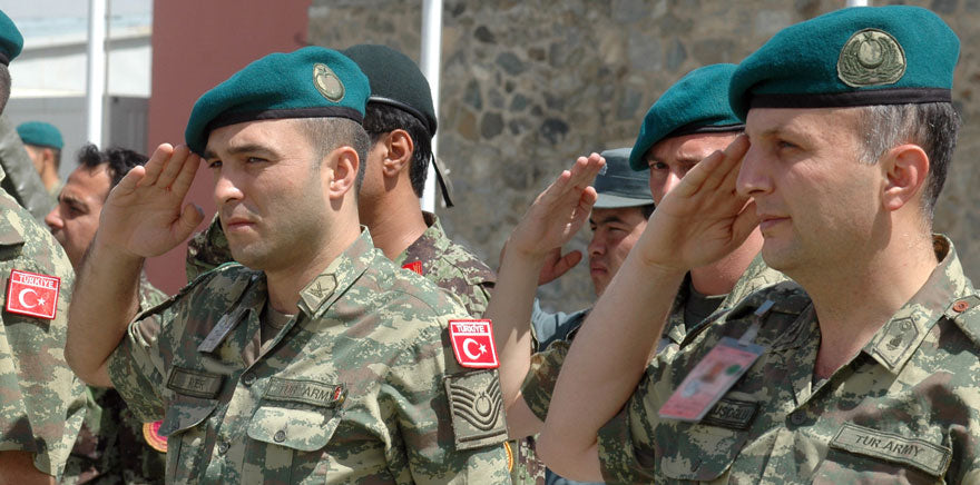 Le salut militaire turc