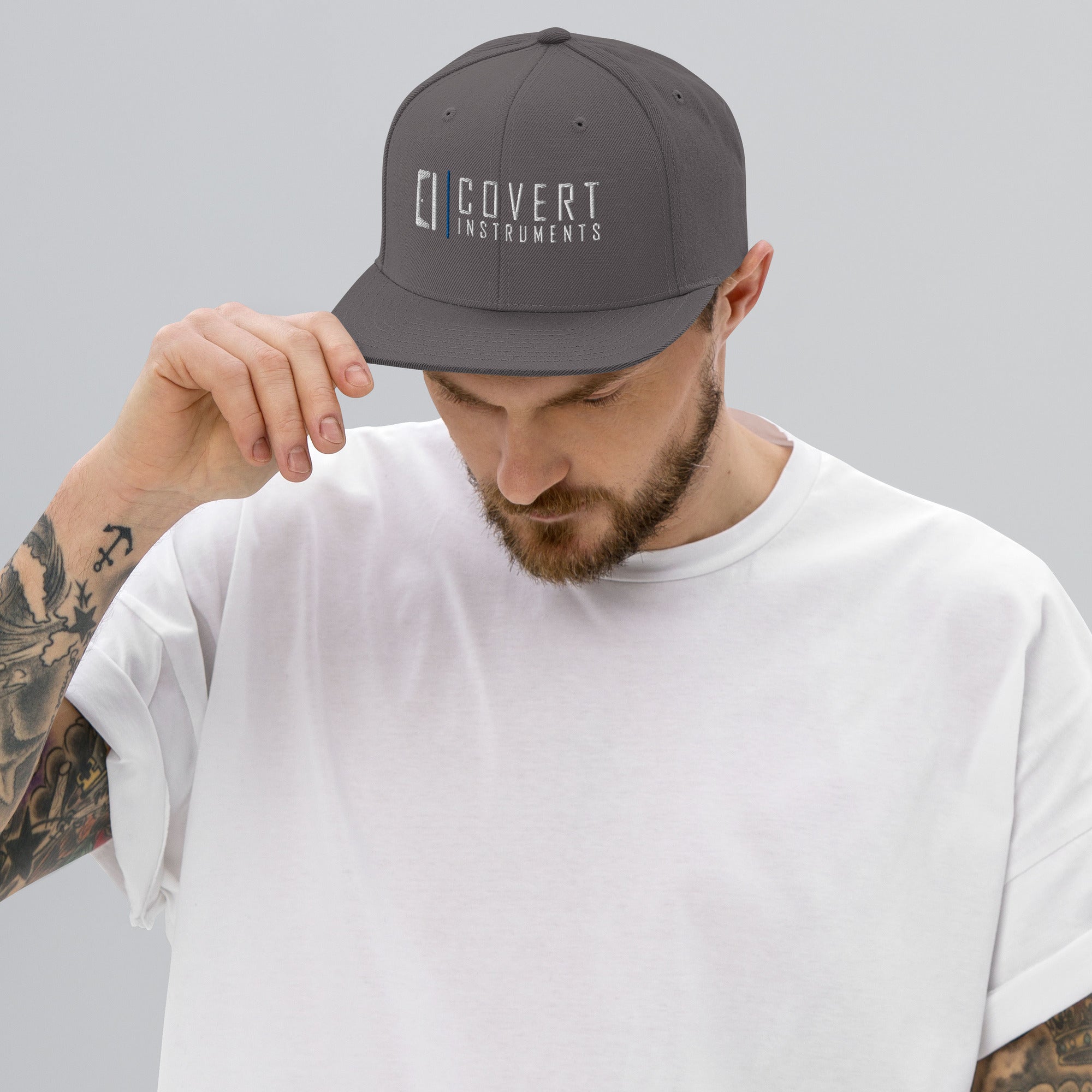 classic snapback dark grey front 672e71d53e8f7