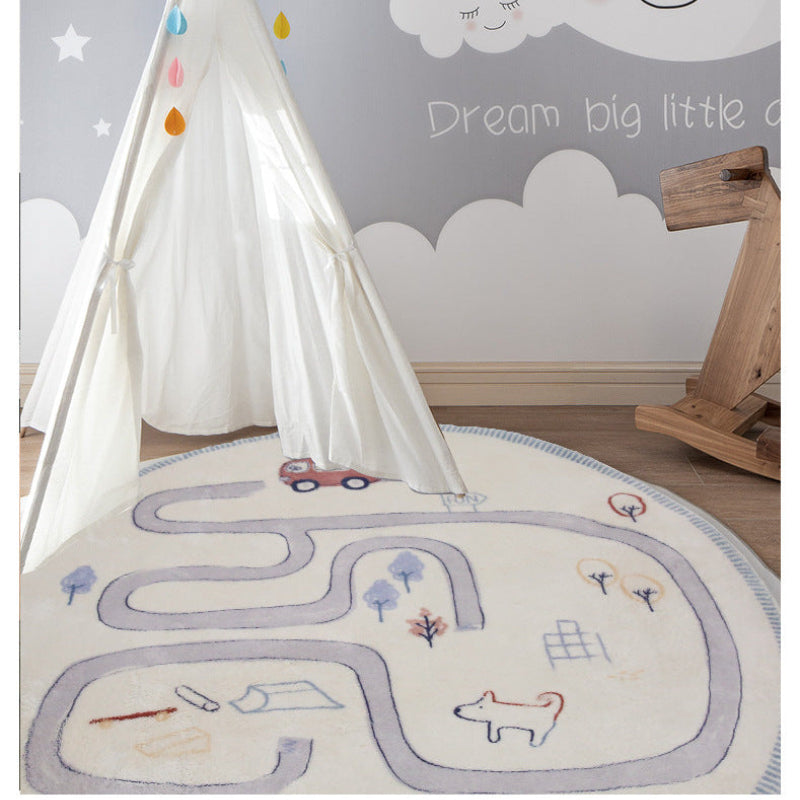在設計兒童房時可以保留一個空間作為小孩的秘密基地