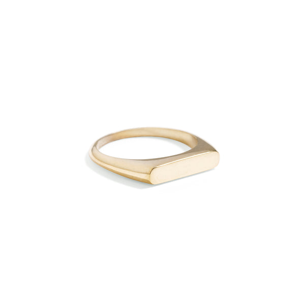 9ct gold capsule signet ring