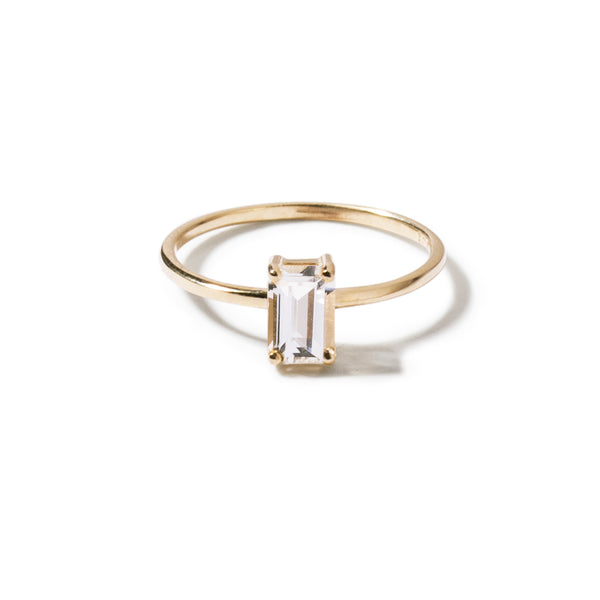 9ct gold luxury emerald cut clear topaz ring - vertical
