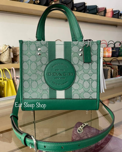 Coach+Dempsey+Women%27s+Crossbody+Bag%2C+Medium+-+Signature+