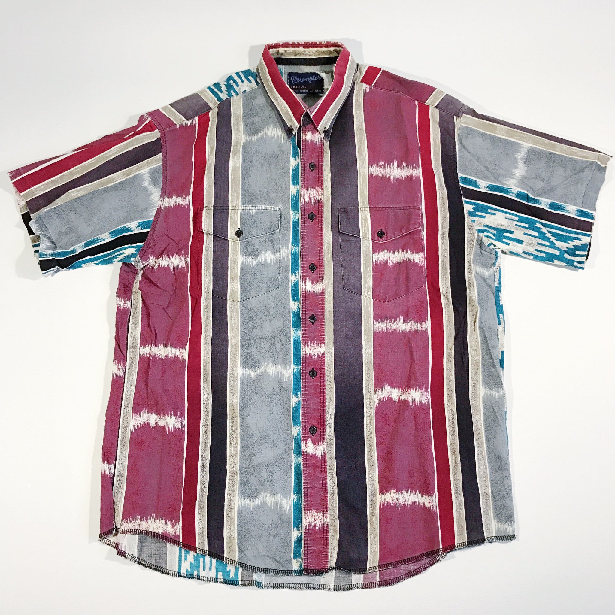 Wrangler Striped Button-Up Shirt – Vintage Strains