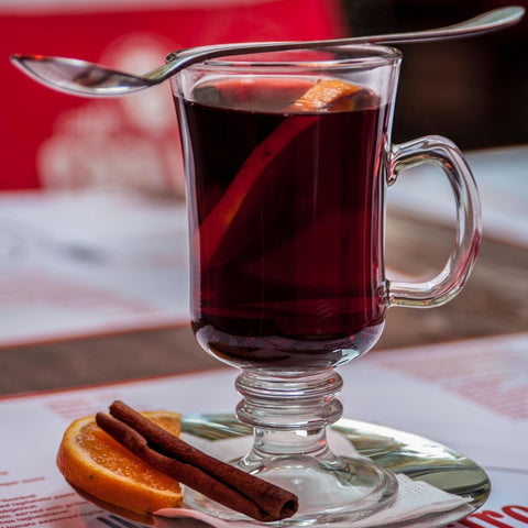 Receita de Vinho Quente Tradicional