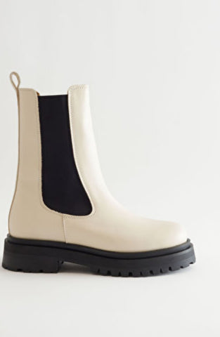 Other stories chunky chelsea boot in white