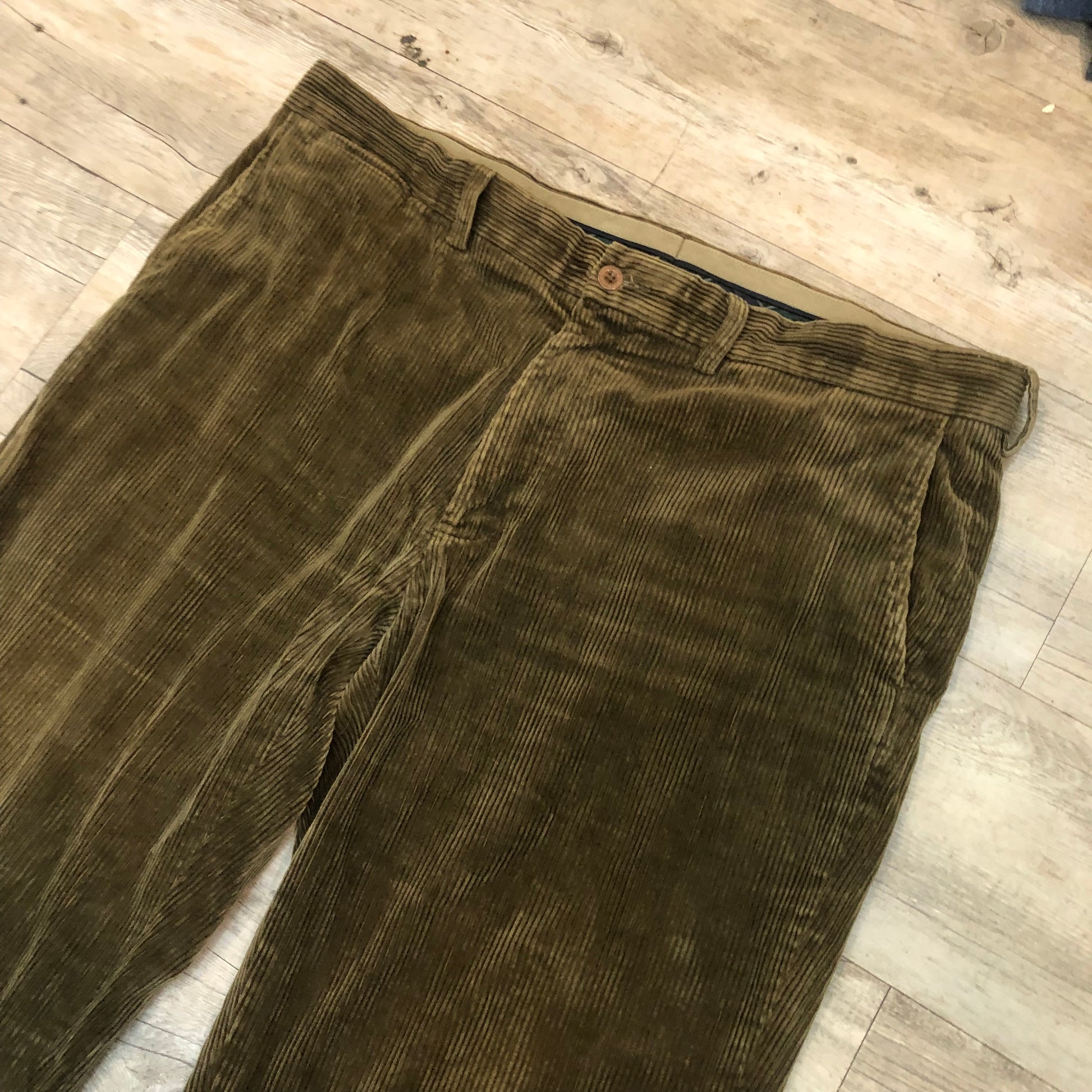 Vintage Khaki green Polo Ralph Lauren Corduroy Trousers - 38W 32L – Leech  Vintage