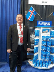 Tommi Laukka at Inpex 2013 at Plasterplug stand