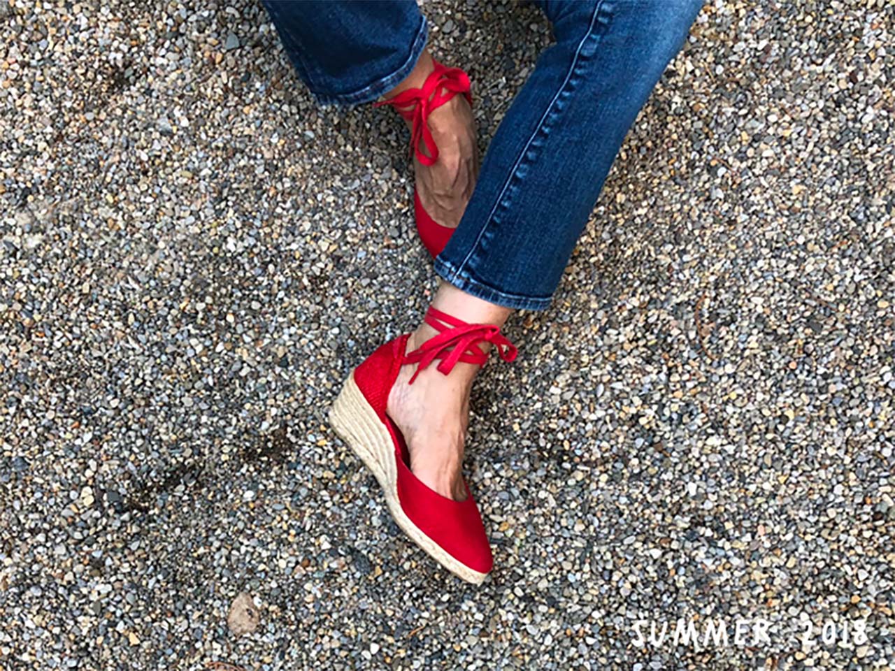 Red espadrilles Summer 2018