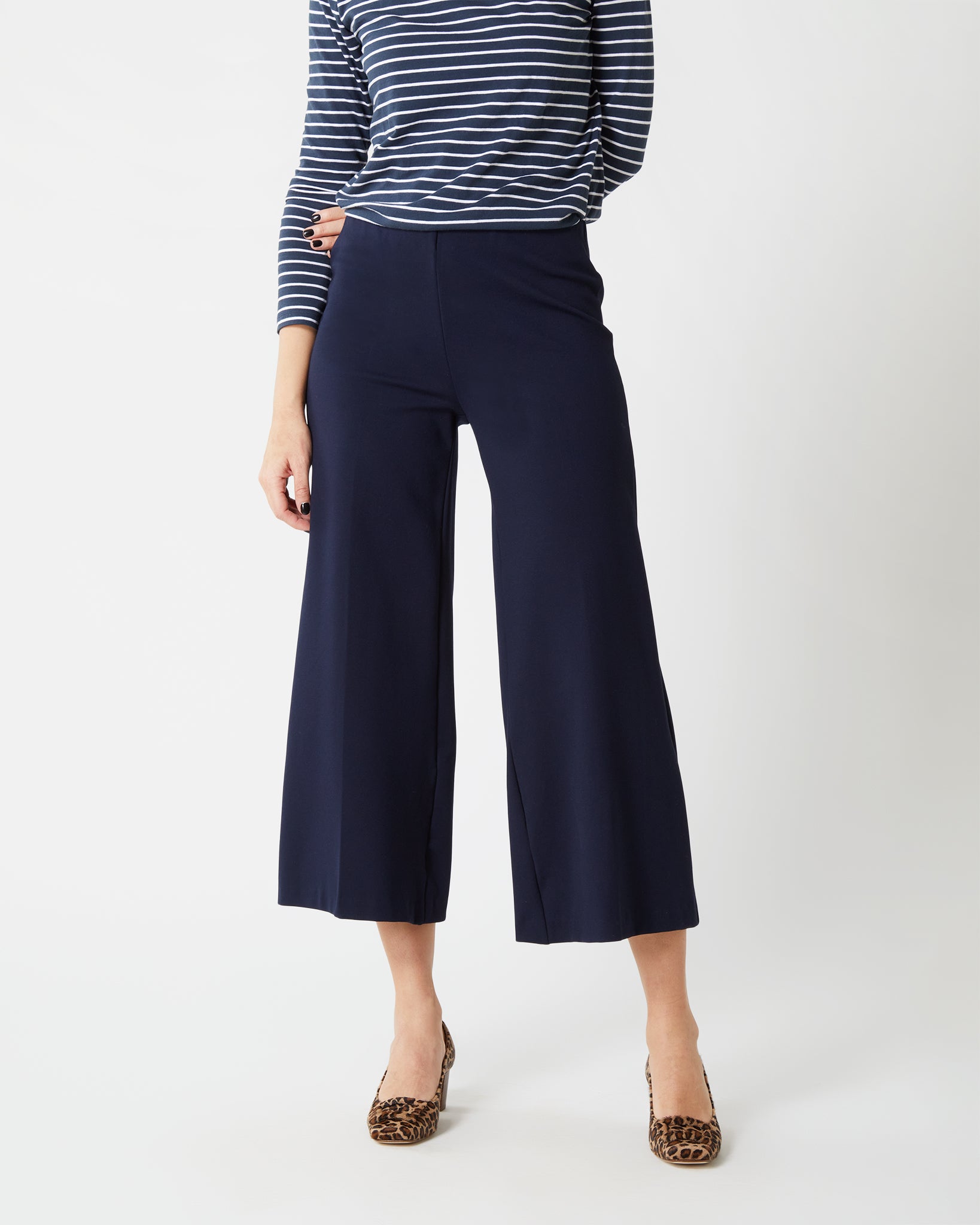 Faye Wide-Leg Cropped Pant in Navy Ponte Knit | Shop Ann Mashburn