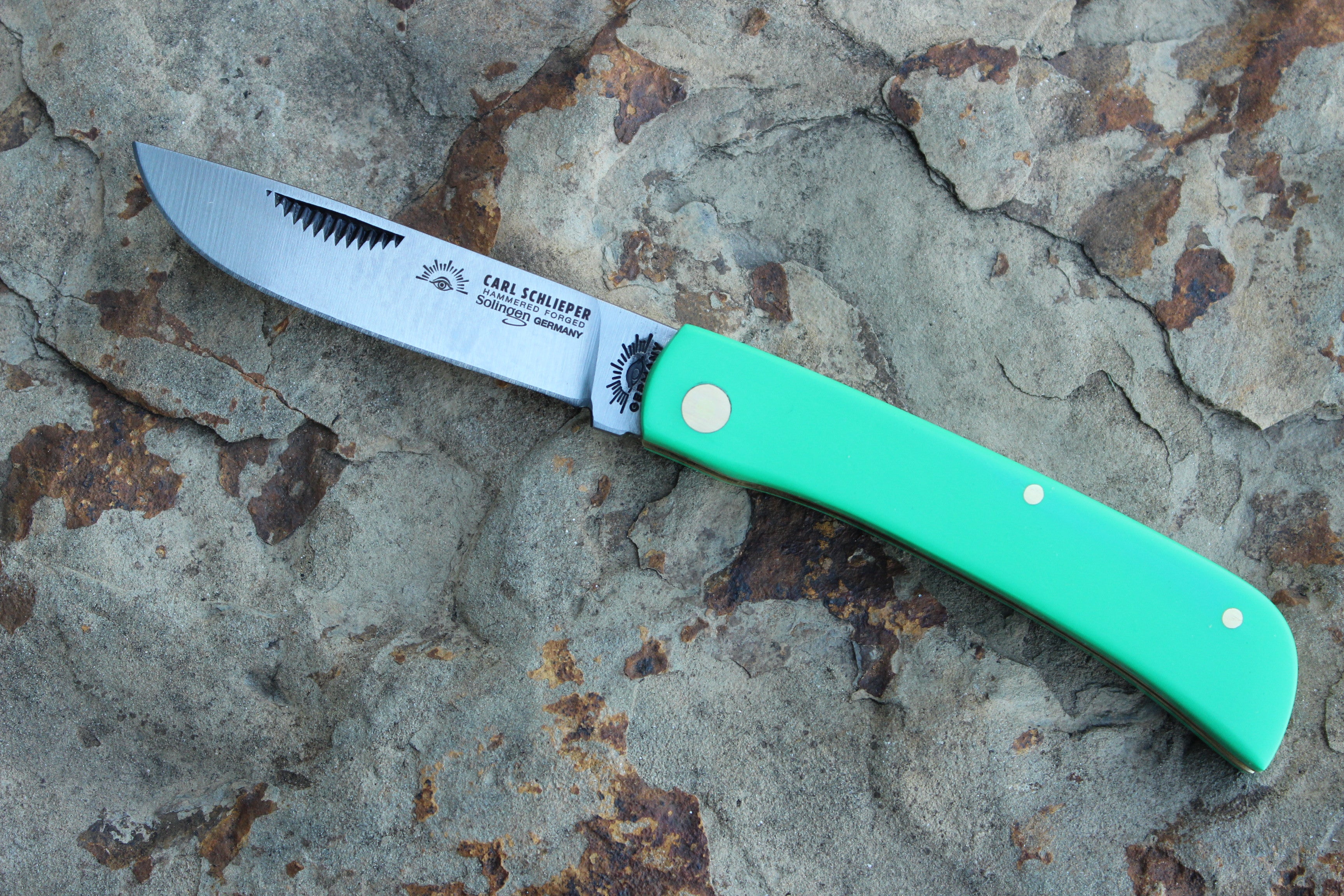 German Eye Brand Carl Schlieper Clodbuster Jr. Folding Knife 2.875 Blade,  Green Celluloid Handles - KnifeCenter - 99JRG