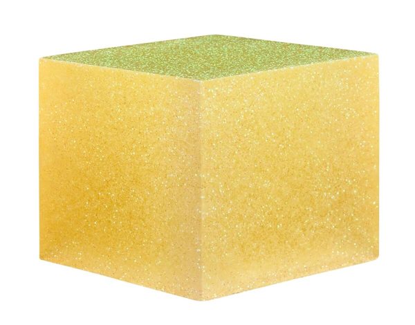 A resin cube made using Pigmently's Yellow Glitter Pigment