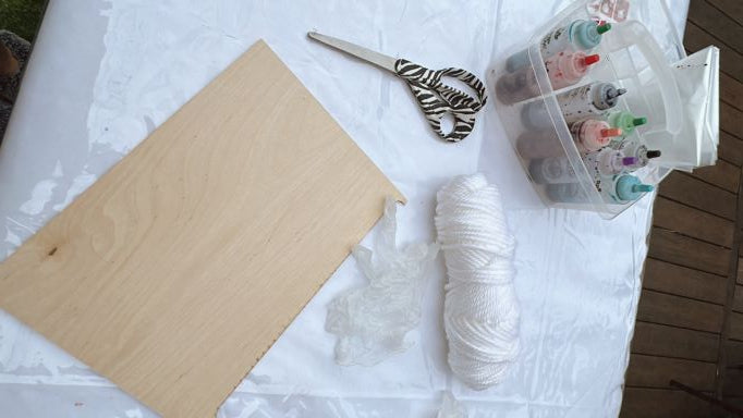 Easy DIY Ghostie Garland Materials