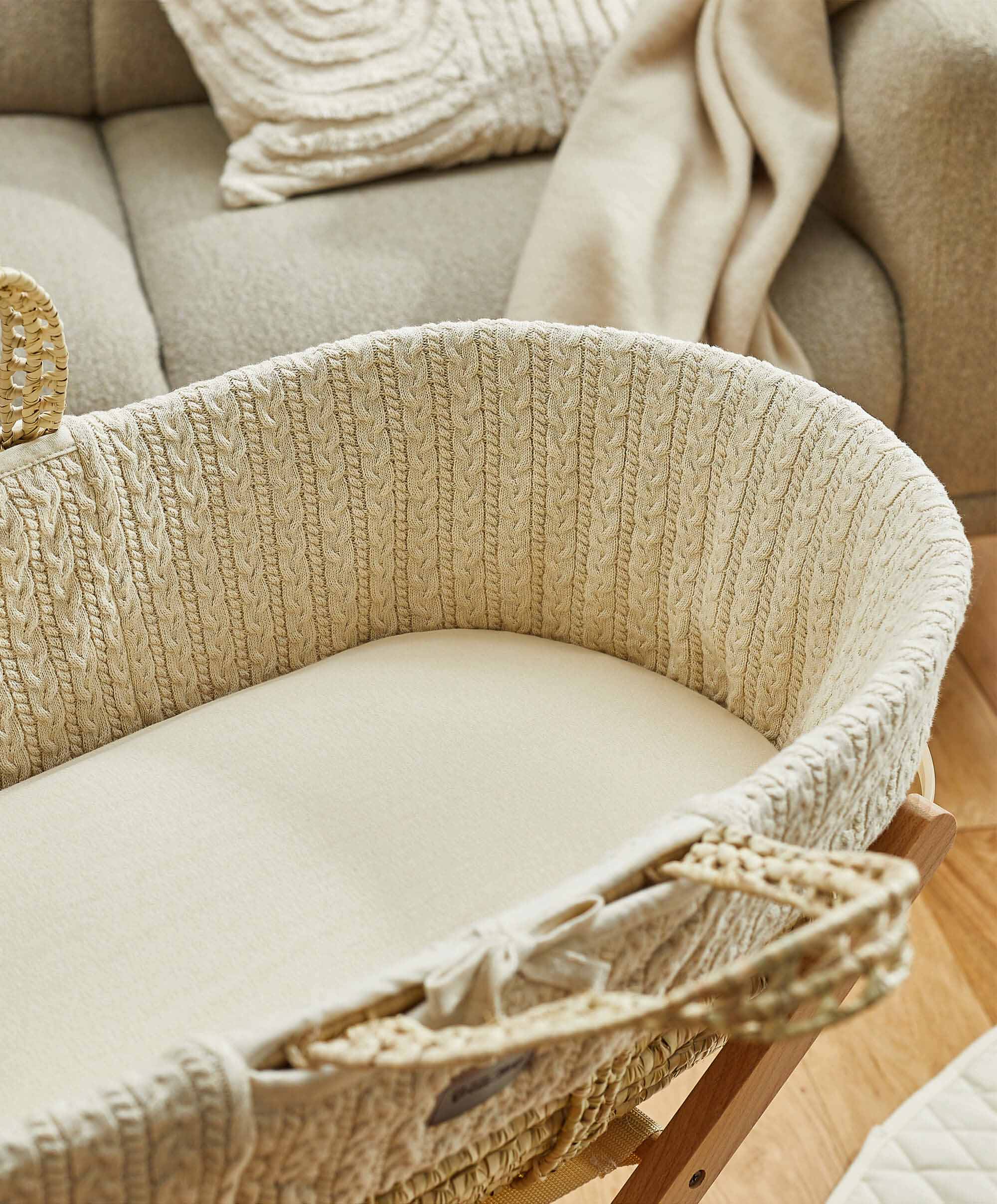 The Little Green Sheep Organic Jersey Moses Basket Fitted Sheet in Linen