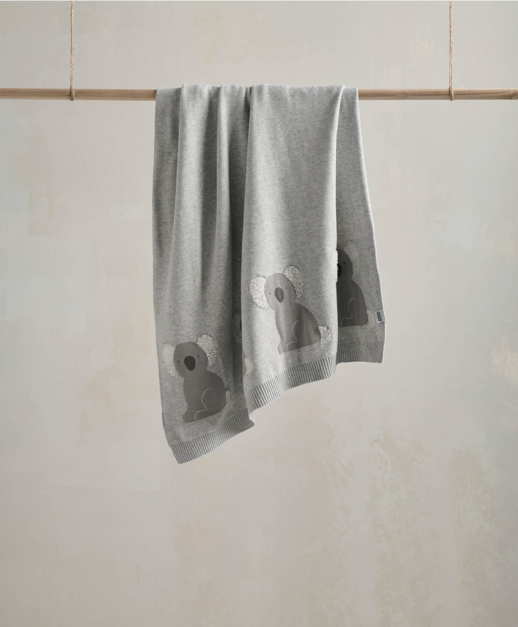 Blanket Knitted - Koala