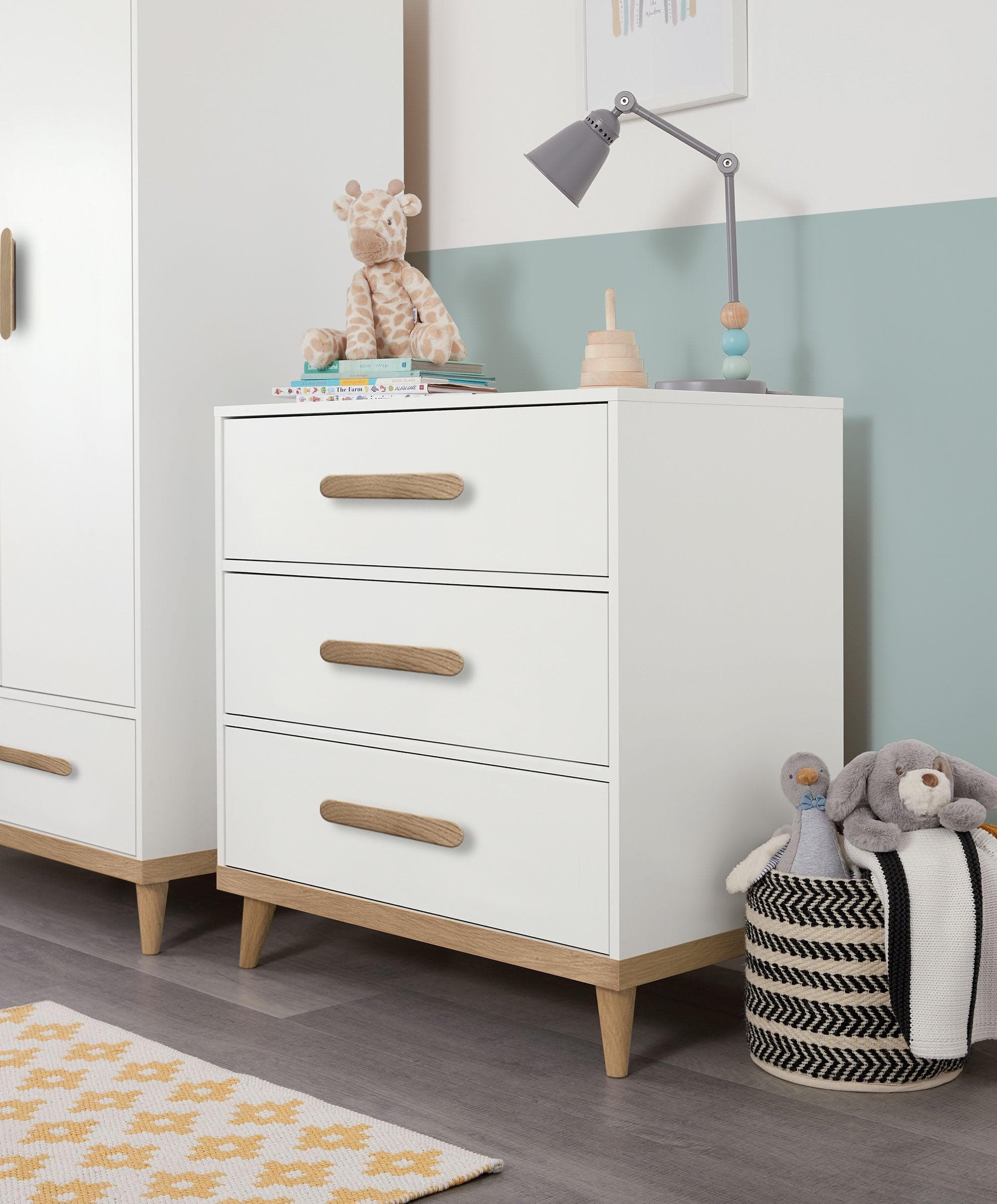 Austwick Dresser Changer - White