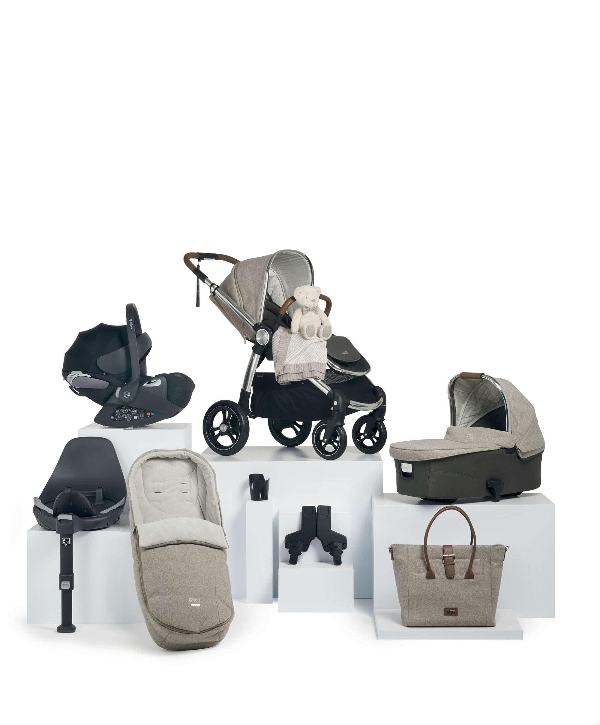 Ocarro Pushchair Complete Bundle with Cybe...