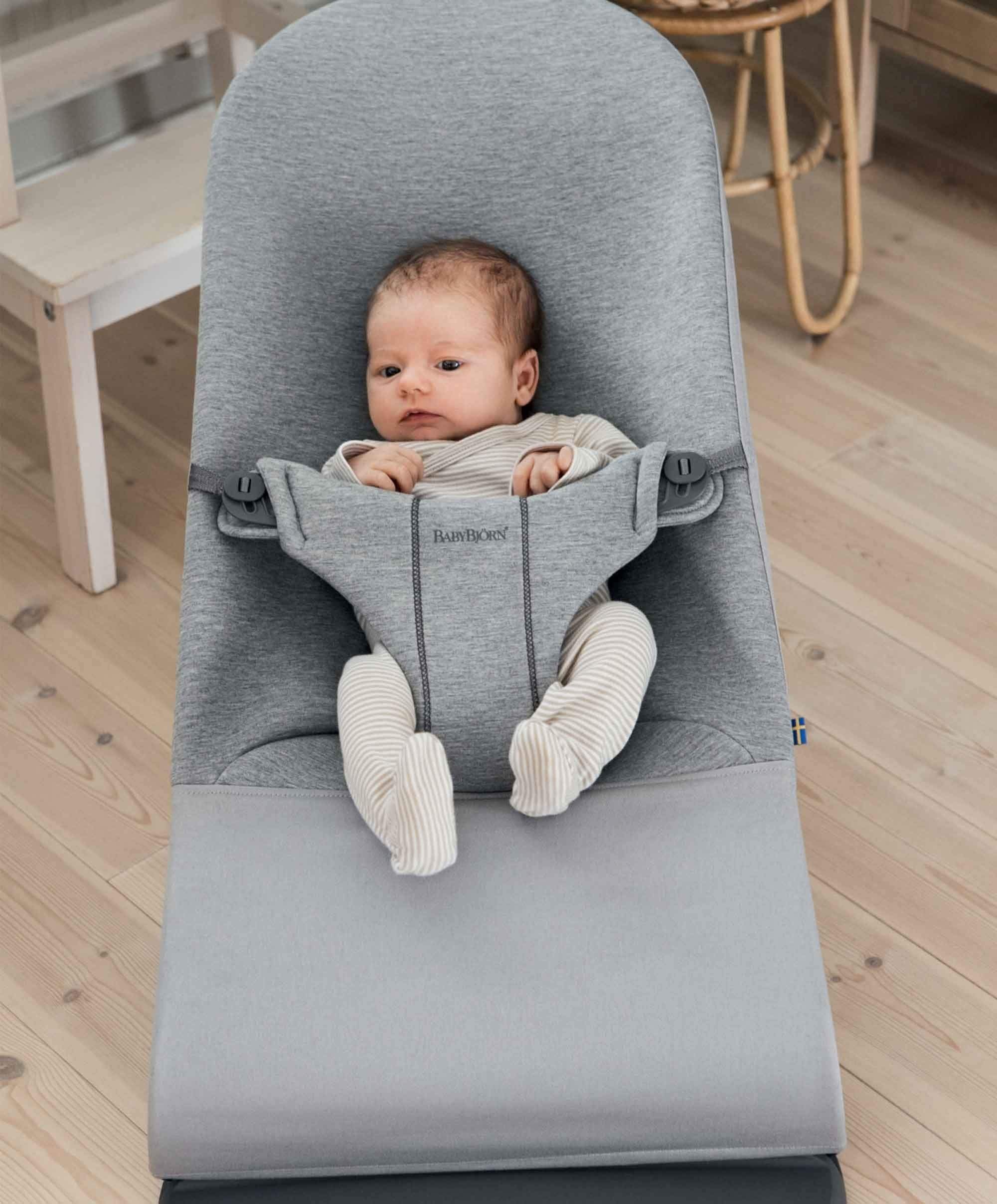 baby bjorn bouncer pink and grey