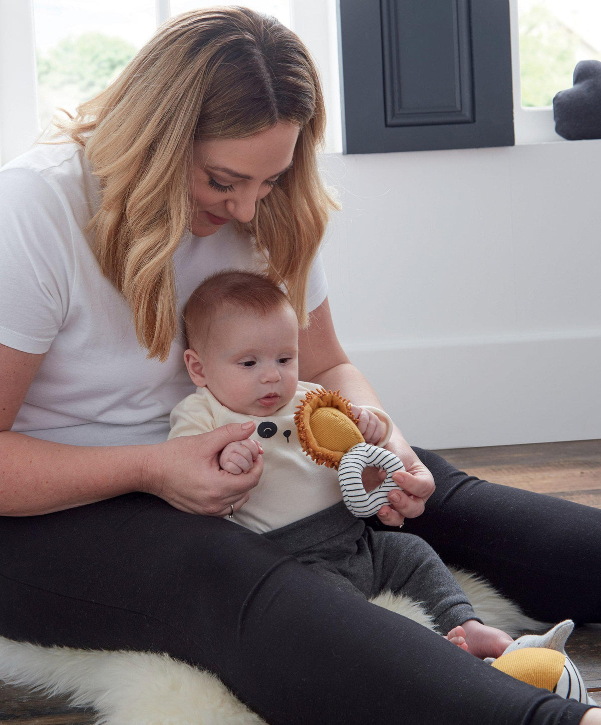 Grabber Baby Activity Toy Lion | Toys & Gifts – Mamas & Papas UK