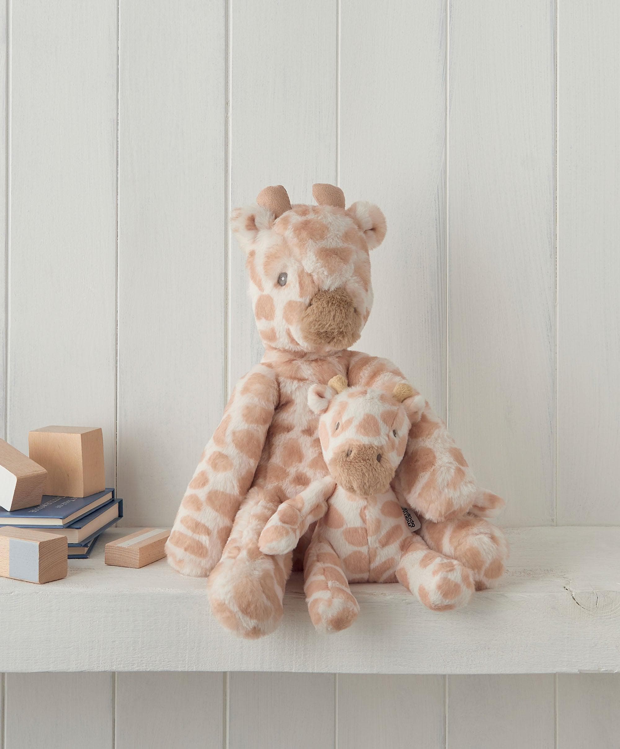 Welcome to the World Small Beanie Toy - Giraffe