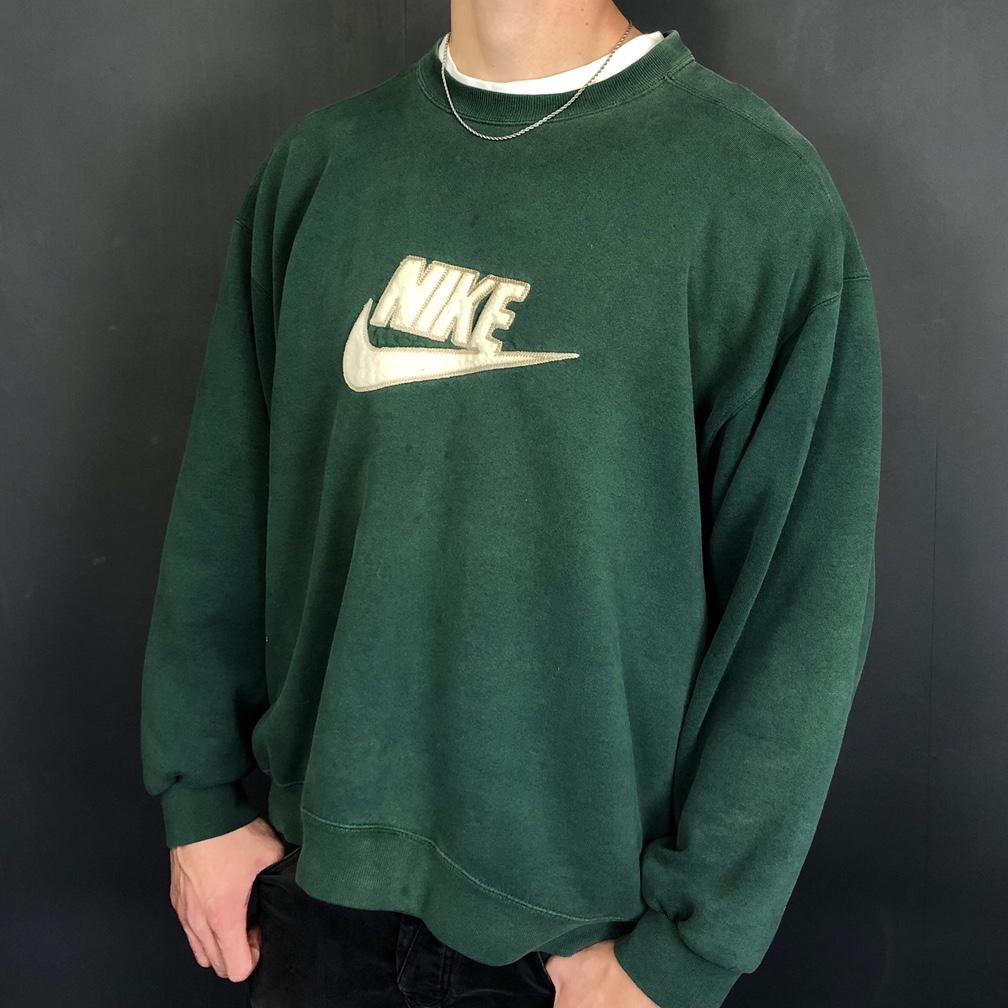 vintage green nike sweatshirt