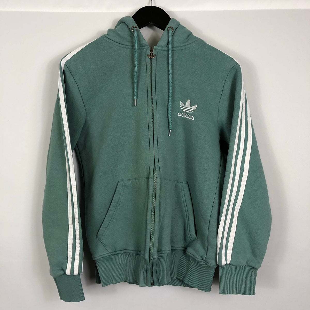 vintage adidas hoodie womens